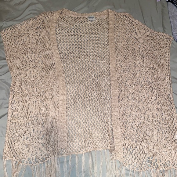 Fringe crochet cardigan - Picture 1 of 3
